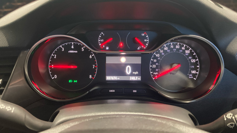 Vauxhall Crossland X 1.2T [130] Elite Nav 5dr [Start Stop] Petrol Hatchback